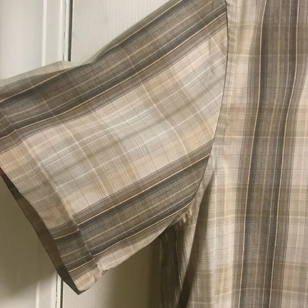 JOE by Joseph Abboud  XL button down tan plaid EUC